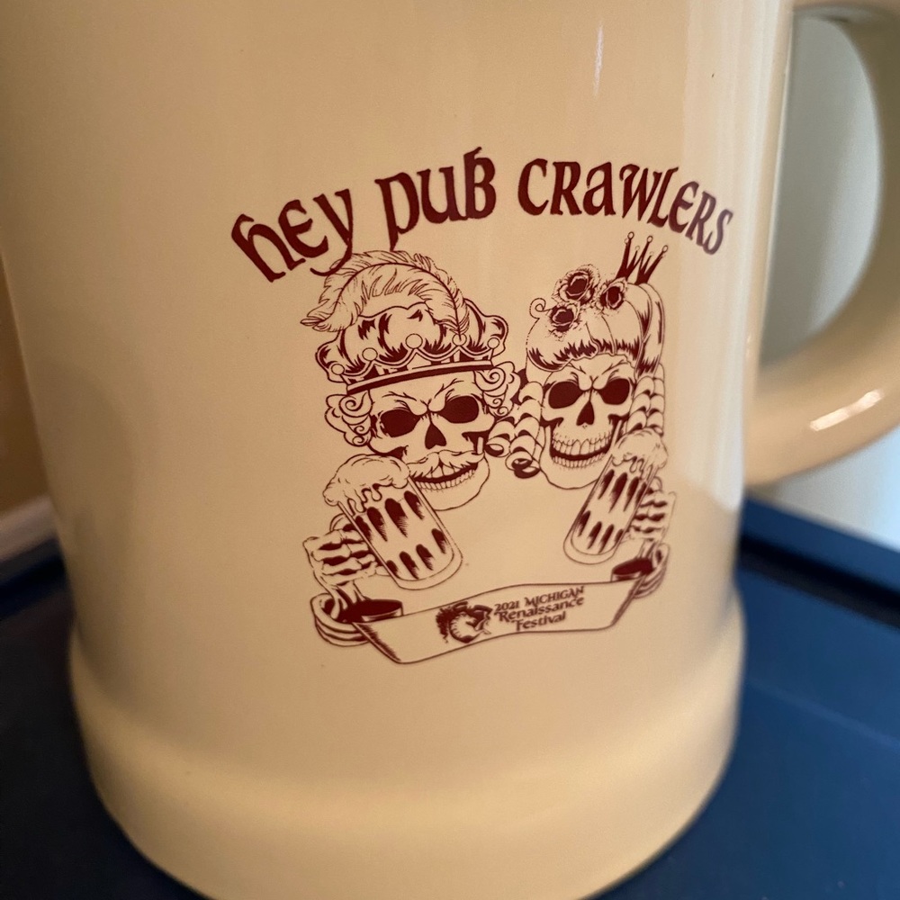Michigan Renaissance Festival 2021 Pub Crawl mug / Tartanic cd